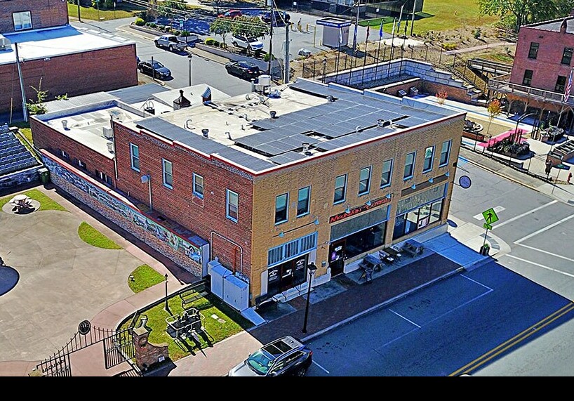 141-149 Main St W, Valdese, NC à vendre - Photo de l’immeuble – Image 2 sur 5