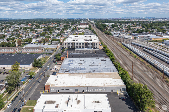 Plus de détails pour 1135 W Elizabeth Ave, Linden, NJ - Industriel/Logistique à louer