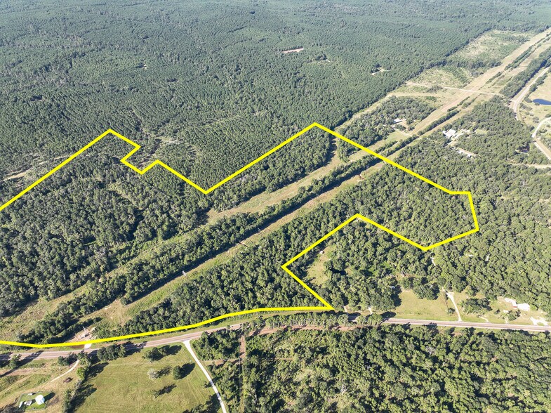 1 FM 247, Huntsville, TX à vendre - Photo de l’immeuble – Image 2 sur 12