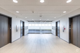 14001 E Iliff Ave, Aurora, CO à vendre Photo intérieure– Image 2 sur 2