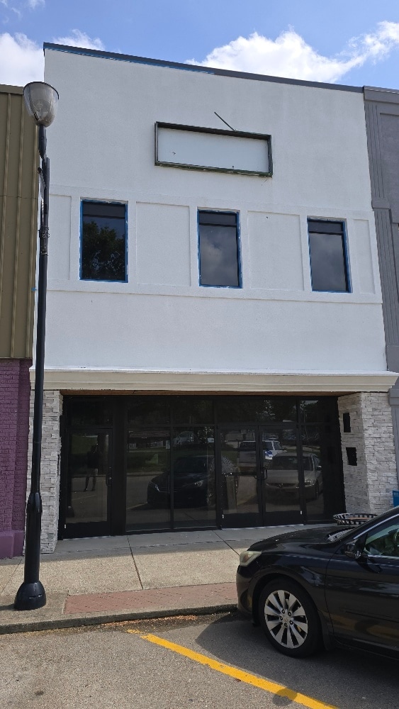 244 7th Ave, Charleston, WV à louer Photo de l’immeuble– Image 1 sur 12