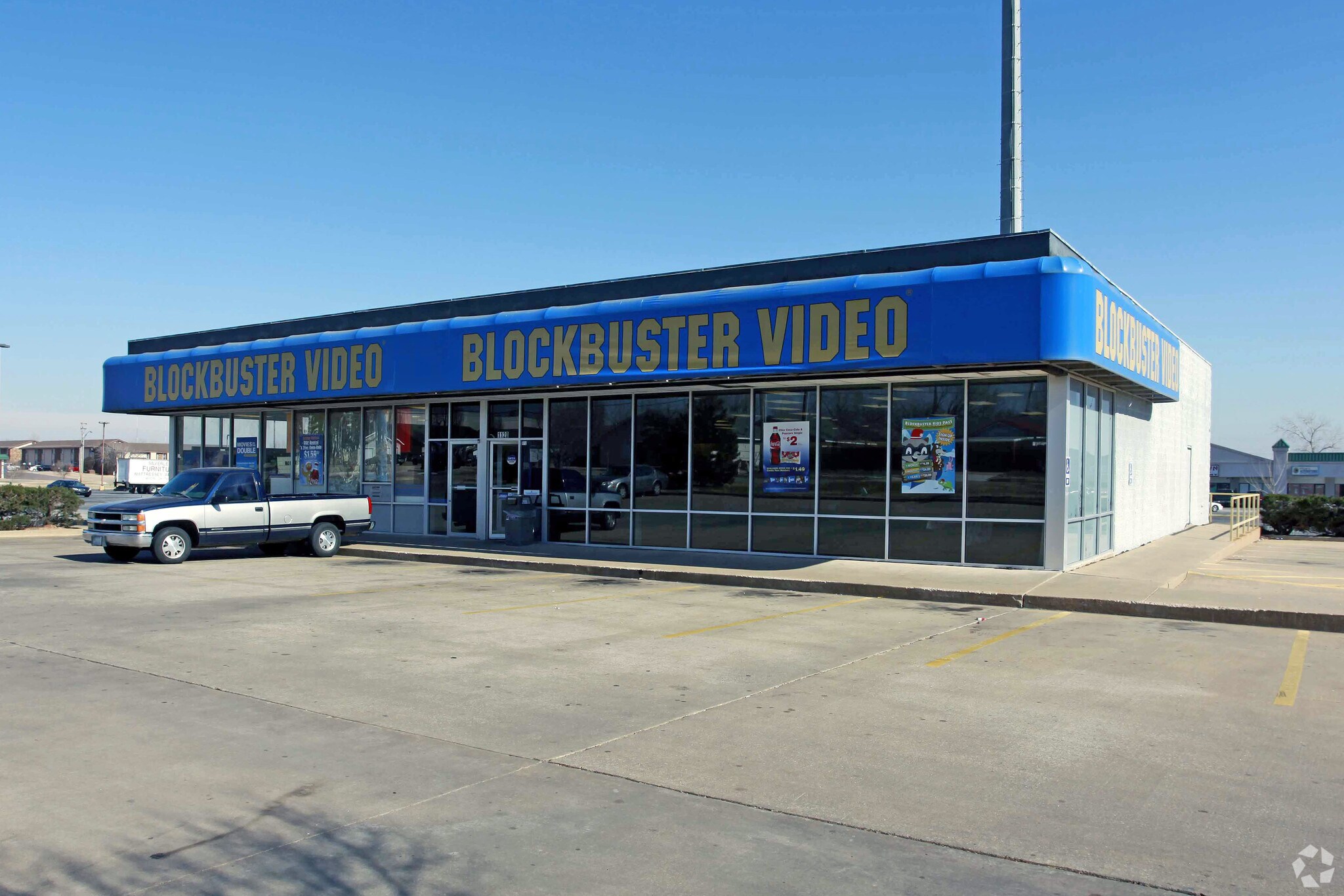1120 N Eastern Ave, Oklahoma City, OK à louer Photo principale– Image 1 sur 3