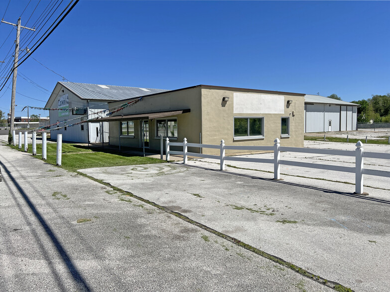 3250 W Sunshine St, Springfield, MO à louer - Photo de l’immeuble – Image 1 sur 10