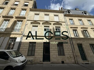 Plus de détails pour Local commercial à louer