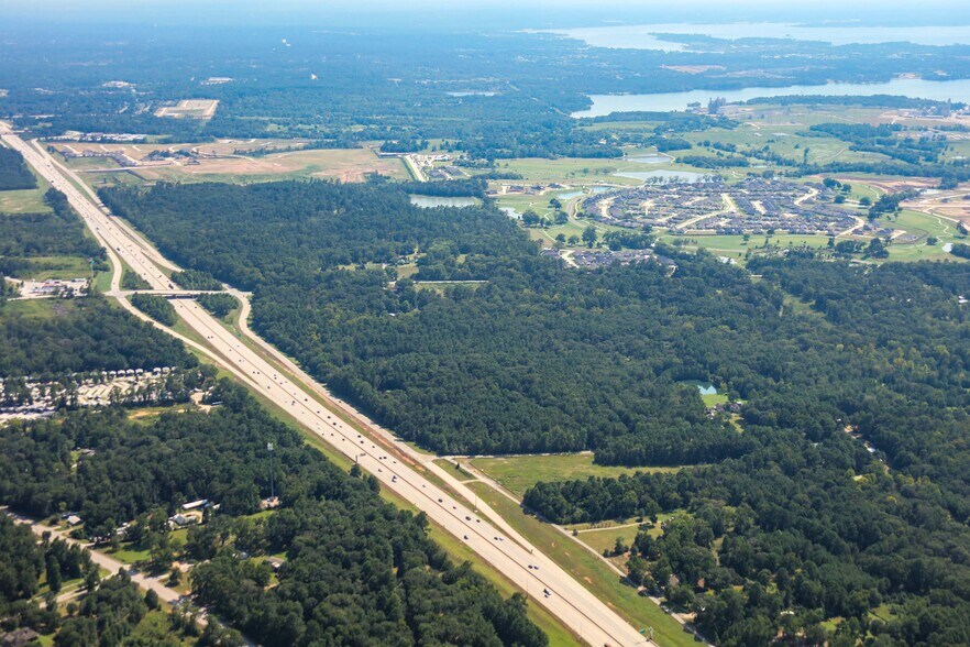 1002 Interstate 45, Willis, TX à vendre - Autre – Image 2 sur 7