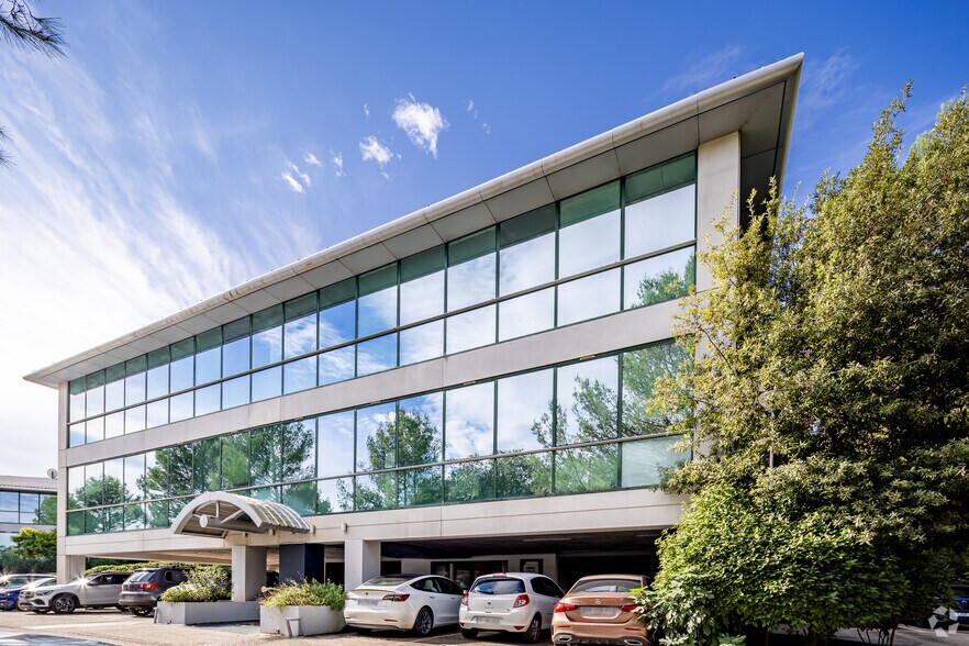 4440 Route Des Dolines, Biot, Am, Biot à louer - Photo de l’immeuble – Image 2 sur 2