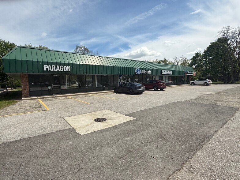 3310 Hickory Rd, Mishawaka, IN à vendre - Photo de l’immeuble – Image 2 sur 3