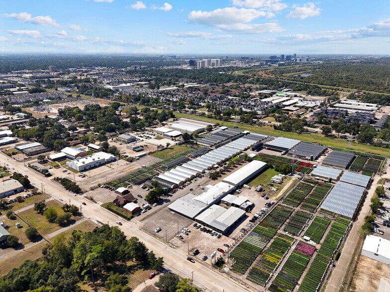 1465 Brittmoore Rd, Houston, TX à vendre - Photo de l’immeuble – Image 2 sur 8