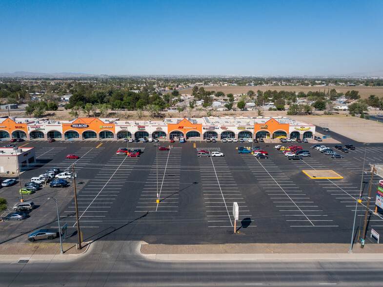 Fiesta Mercado Shopping Center portefeuille de 6 biens à vendre sur LoopNet.fr - Photo de l’immeuble – Image 3 sur 19