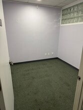 6130 Freeport Blvd, Sacramento, CA à louer Photo intérieure– Image 1 sur 3