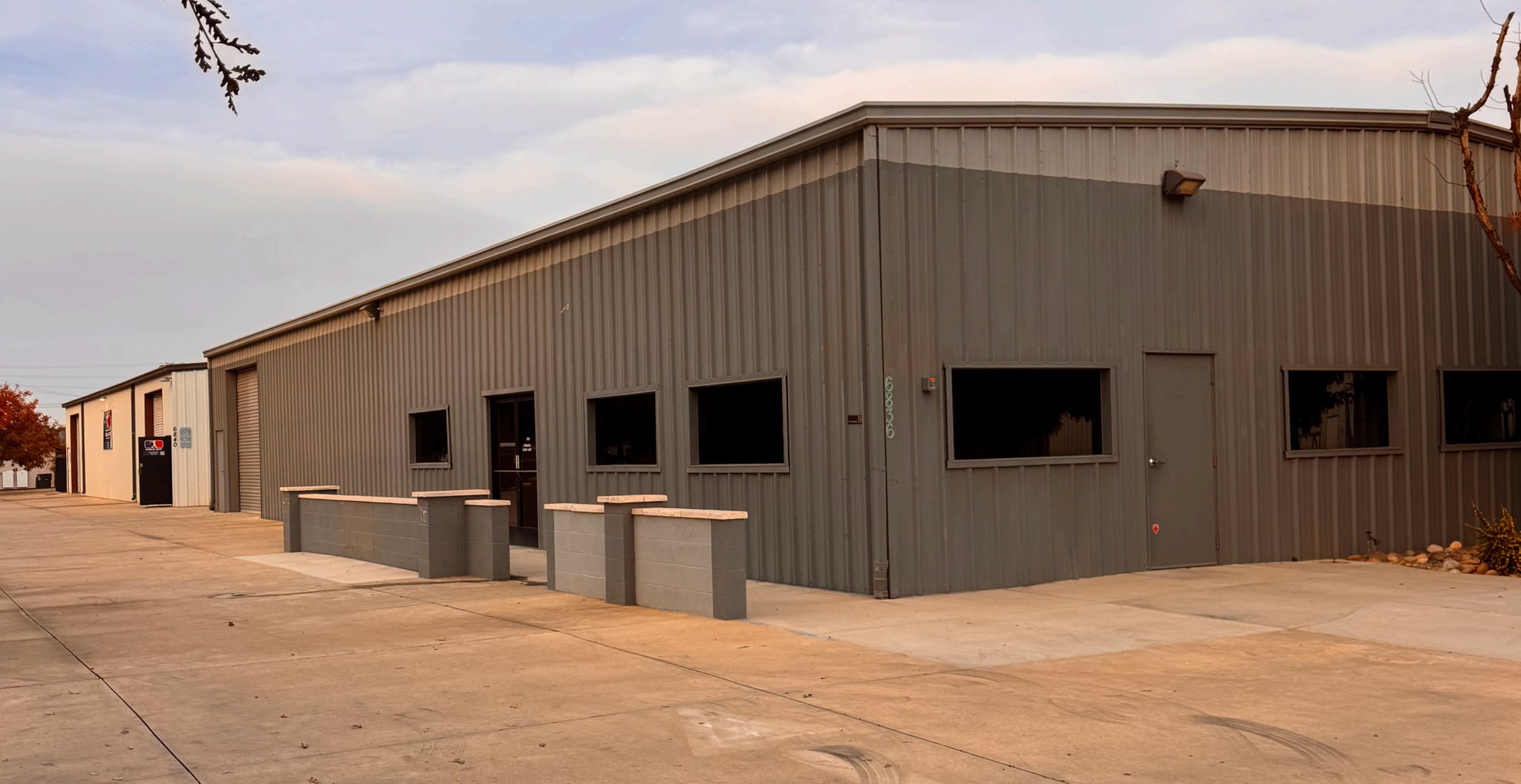 6836 W Pershing Ave, Visalia, CA à louer Photo principale– Image 1 sur 2