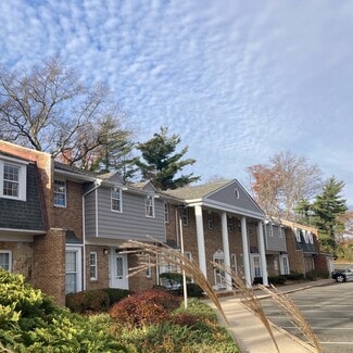 Plus de détails pour 1901 N Olden Ave, Ewing, NJ - Bureau, Bureau/Médical à louer