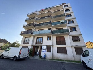 Plus de détails pour Local commercial à louer