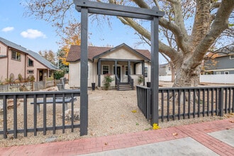 342 E Idaho St, Eagle, ID à louer Photo intérieure– Image 2 sur 18