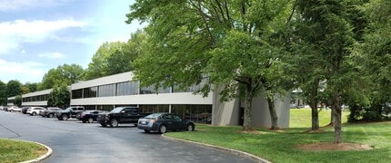 9041 executive park Dr, Knoxville, TN à louer Photo de l’immeuble– Image 2 sur 13