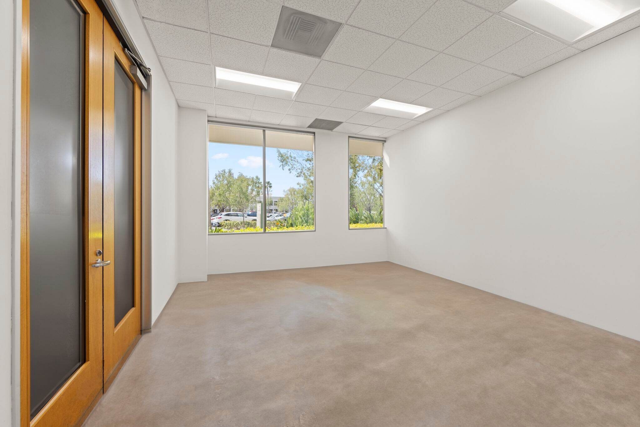 7525 Irvine Center Dr, Irvine, CA à louer Photo intérieure– Image 1 sur 9