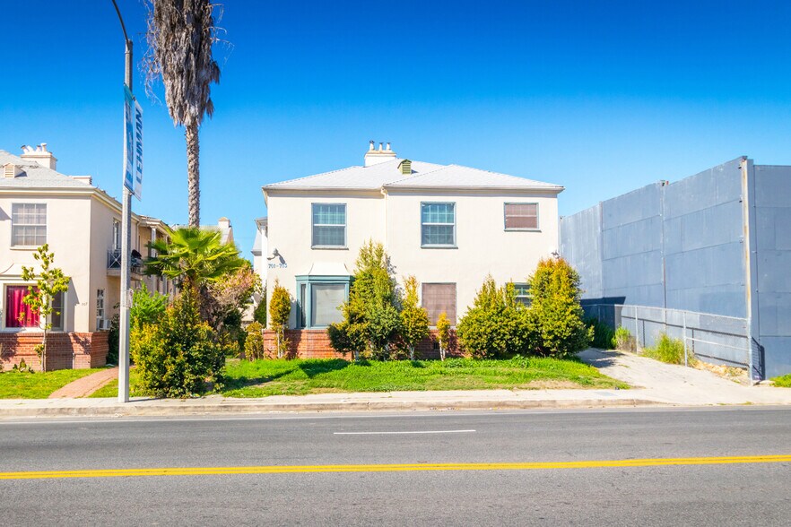701 Crenshaw Blvd, Los Angeles, CA à vendre - Photo principale – Image 1 sur 6