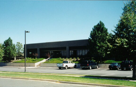 8100 S Akron St, Centennial, CO à louer - Photo de l’immeuble – Image 2 sur 2