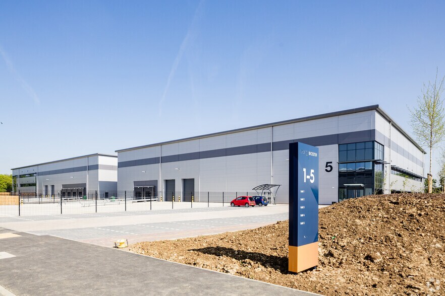 Middleton Stoney Rd, Bicester à louer - Photo de l’immeuble – Image 2 sur 2