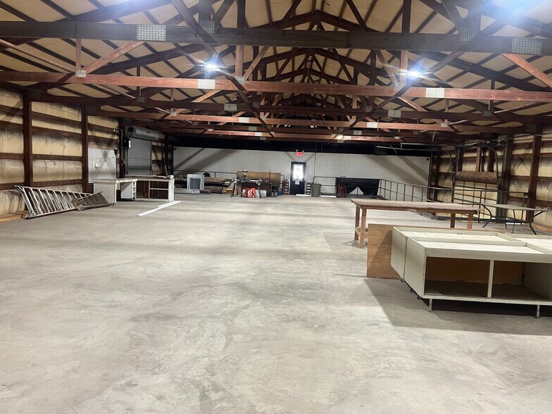 846 State Highway AT, Villa Ridge, MO à louer - Photo de l’immeuble – Image 3 sur 18