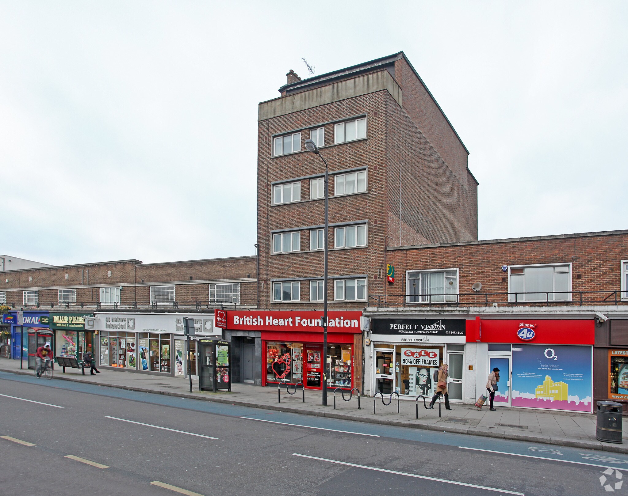 184 Balham High Rd, Londres à louer Photo principale– Image 1 sur 3