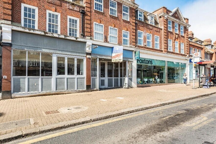 29-31 Bridge St, Pinner à louer - Photo de l’immeuble – Image 2 sur 15