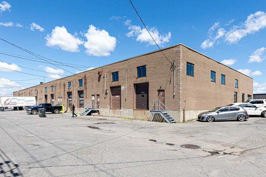 1400-1494 Rue Bégin, Montréal, QC à louer - Photo de l’immeuble – Image 2 sur 2