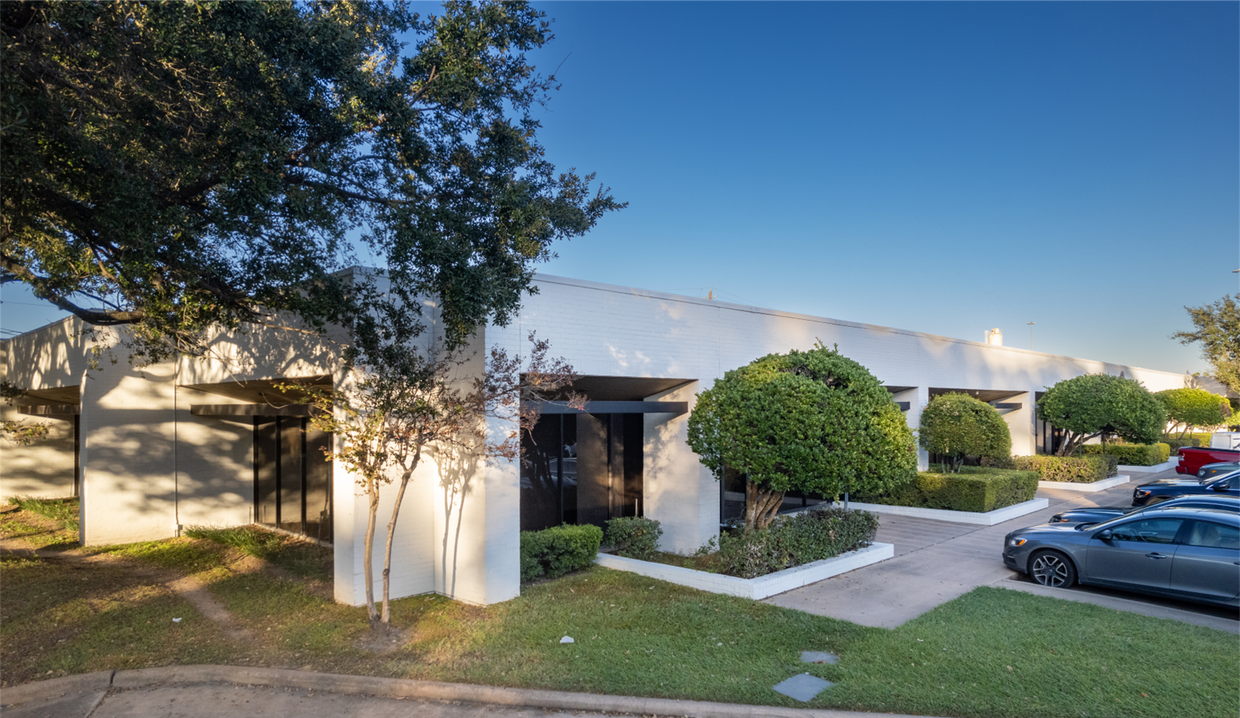 1000 N Post Oak Rd, Houston, TX à louer Photo de l’immeuble– Image 1 sur 1