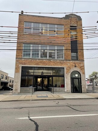 Plus de détails pour 722 Scott St, Covington, KY - Bureau à louer