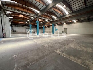 Plus de détails pour 9 Rue Du Dauphiné, Saint-Priest - Local d'activités à louer