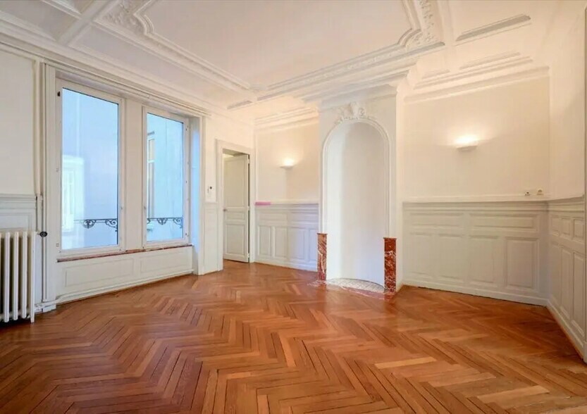 Bureau dans Paris à louer - Photo de l’immeuble – Image 3 sur 9