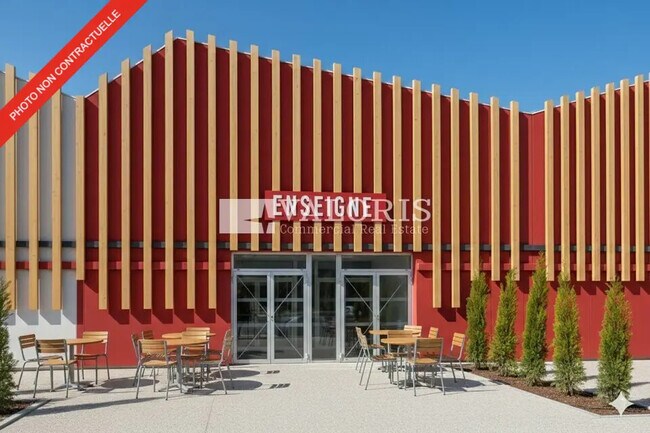 Plus de détails pour Local commercial à louer