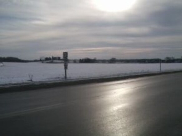 N8210 County Road F, Ixonia, WI à vendre Photo principale– Image 1 sur 6