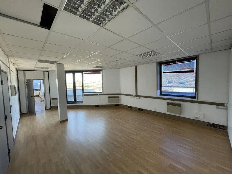 28 Rue De L'Aven, Cergy à louer - Photo de l’immeuble – Image 3 sur 8