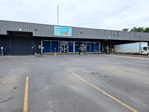 1337 W Kansas Ave, Mcpherson, KS à louer Photo de l’immeuble– Image 1 sur 3
