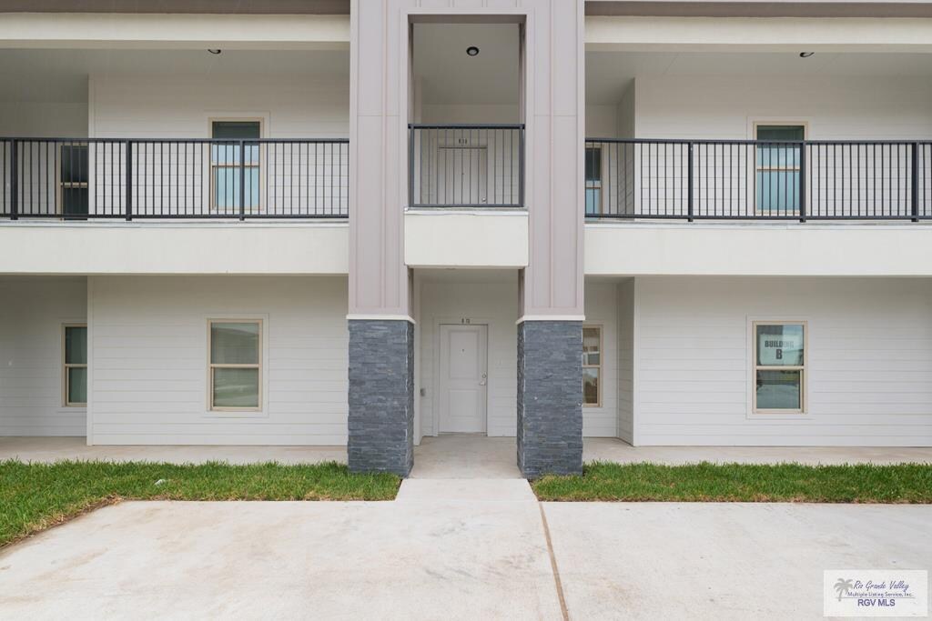 2107 Village Center Blvd, Brownsville, TX à vendre Photo de l’immeuble– Image 1 sur 19