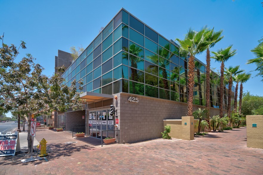425 S Mill Ave, Tempe, AZ à louer - Photo de l’immeuble – Image 2 sur 5