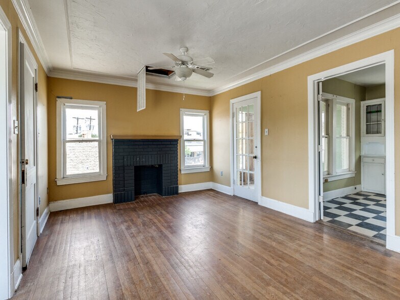 5832 Live Oak St, Dallas, TX à vendre - Photo de l’immeuble – Image 3 sur 22