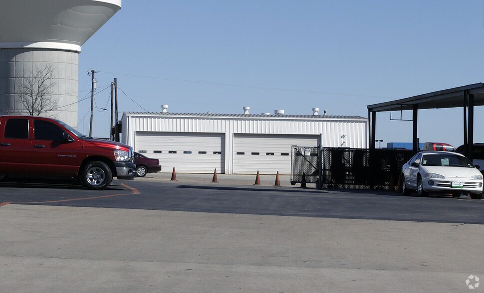 2335 S Interstate 35, Round Rock, TX à louer - Photo de l’immeuble – Image 3 sur 3