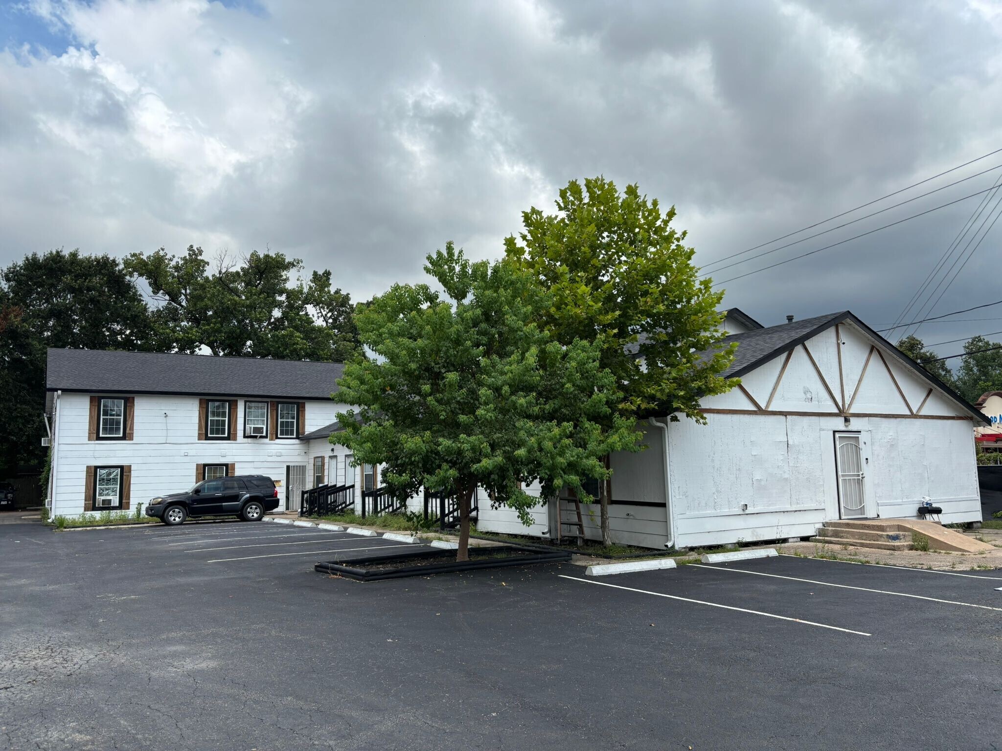 9849 Mesa Dr, Houston, TX à vendre Photo de l’immeuble– Image 1 sur 6