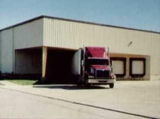 Plus de détails pour 150 Fox Sauk Rd, Ottumwa, IA - Industriel/Logistique à louer