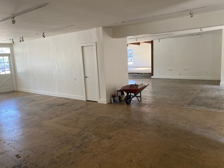314-322 N Old Newport Blvd, Newport Beach, CA à louer - Photo de l’immeuble – Image 2 sur 6