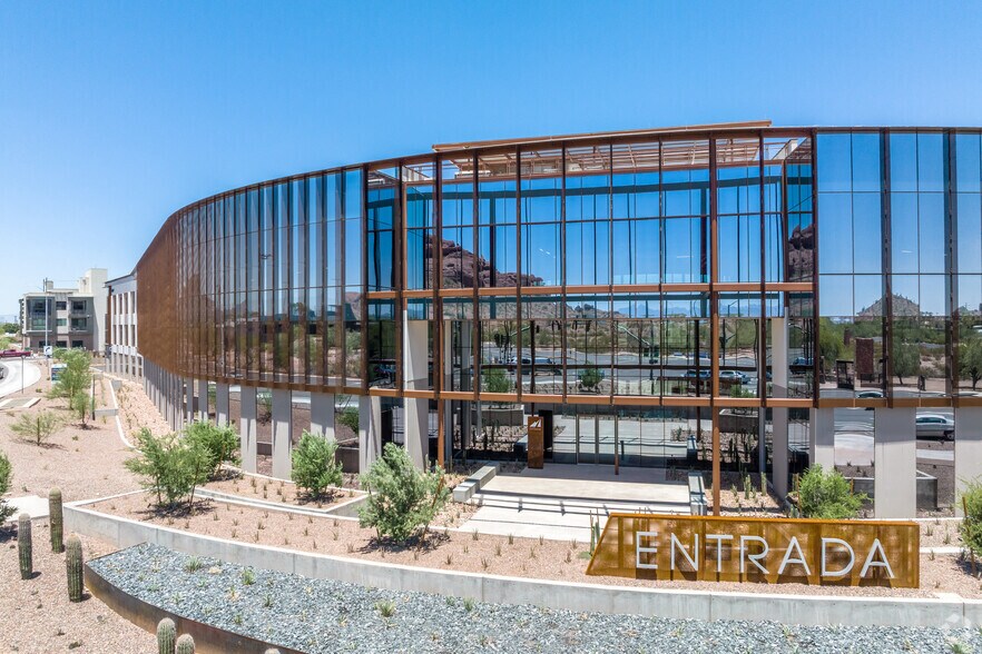 6400 E McDowell Rd, Scottsdale, AZ à louer - Photo de l’immeuble – Image 2 sur 23