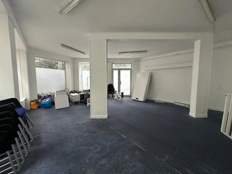 1 Square De Verdun, Paris à louer - Photo de l’immeuble – Image 3 sur 7
