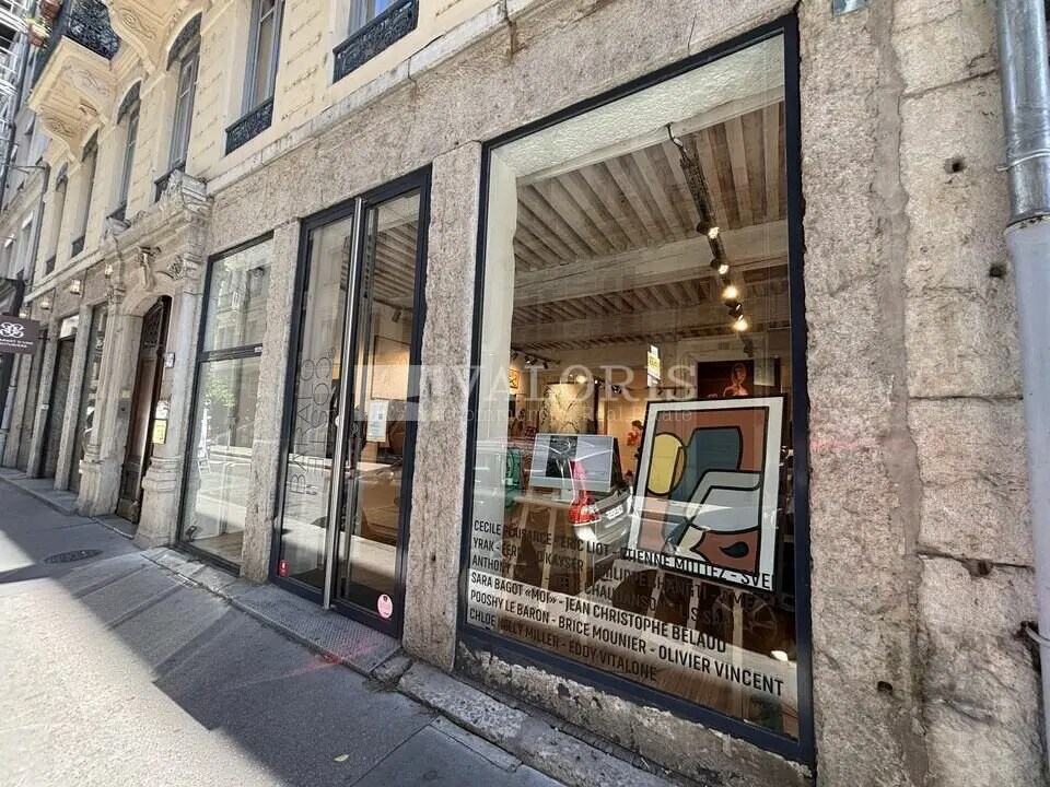 Local commercial dans Lyon à louer Photo de l’immeuble– Image 1 sur 7