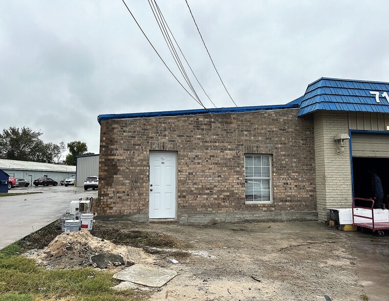 14241 Main St, Houston, TX à louer - Photo de l’immeuble – Image 1 sur 8