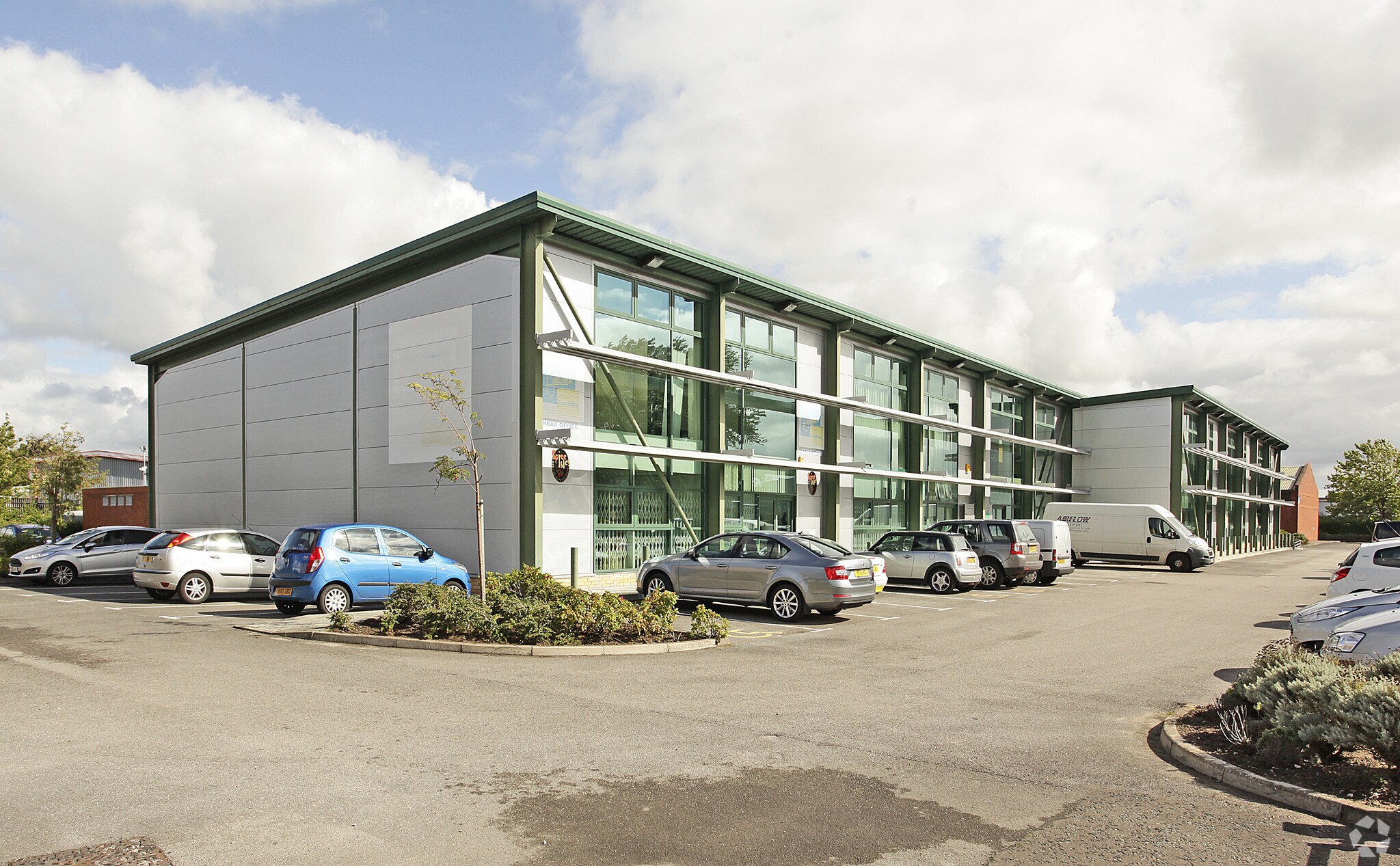 Minerva Ct, Chester à louer Photo principale– Image 1 sur 13