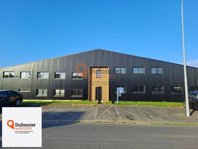 Plus de détails pour Industriel/Logistique à vendre