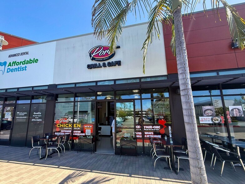 4221 MacArthur Blvd, Newport Beach, CA à louer - Photo principale – Image 1 sur 11