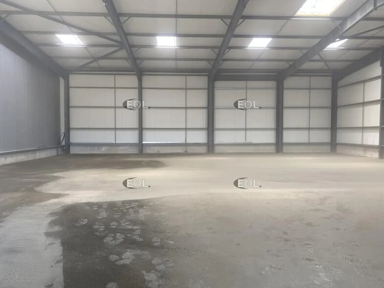 Industriel/Logistique dans Cavaillon à louer - Photo intérieure – Image 1 sur 1